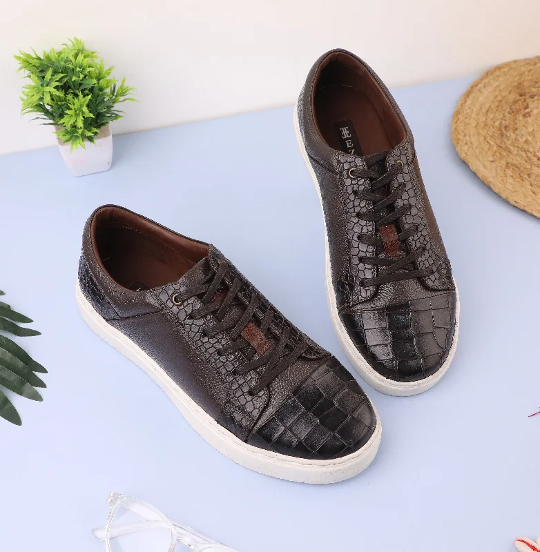 Ezok Leather Sneaker Shoes For Men