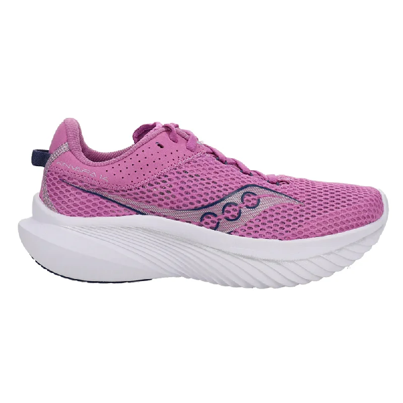 Kinvara 14 Running Shoes