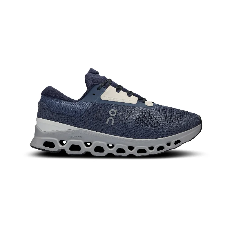 Cloudstratus 3 Running Shoes