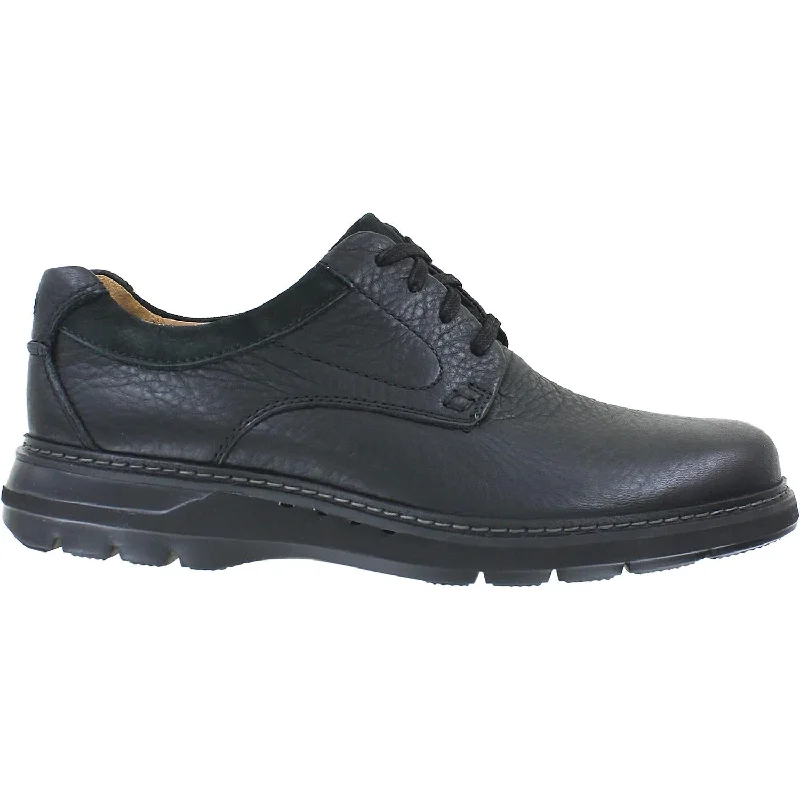 Men's Clarks Un Ramble Lo Black Leather